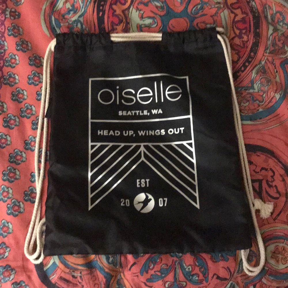 Oiselle Spike Bag 🏃🏼‍♀️